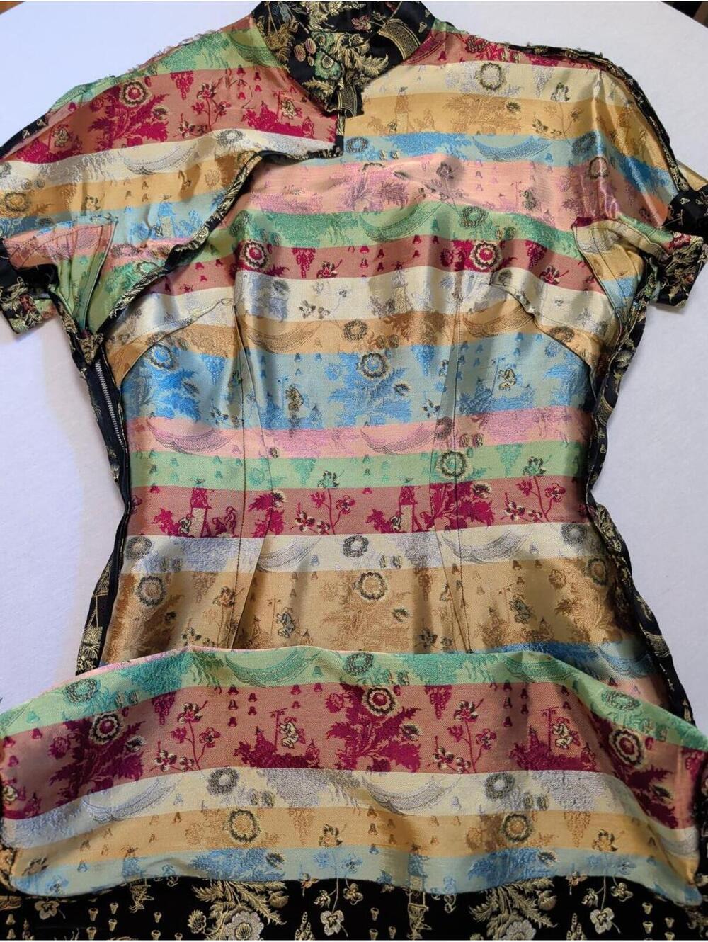 Vintage 50/60's DYNASTY Hong Kong  Black Brocade Cheongsam Floral Dress Size 10 - Picture 7 of 9